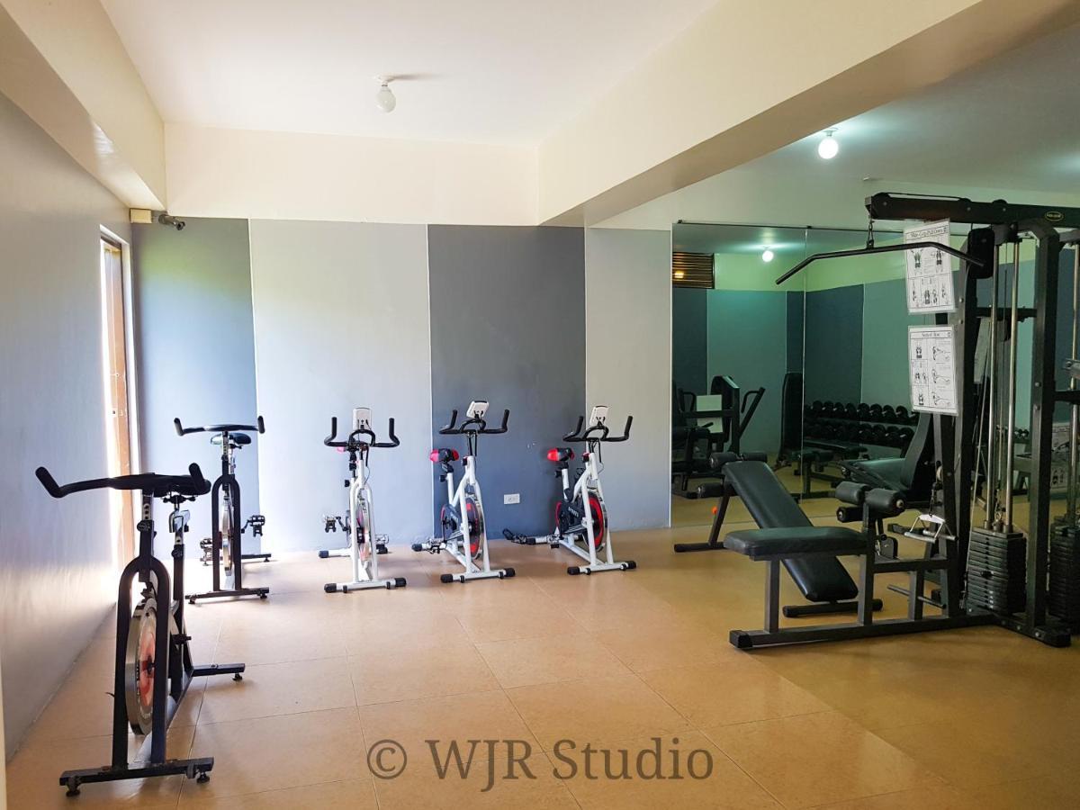 Queen Bed Suite- Japanese Style Muntinlupa City ภายนอก รูปภาพ